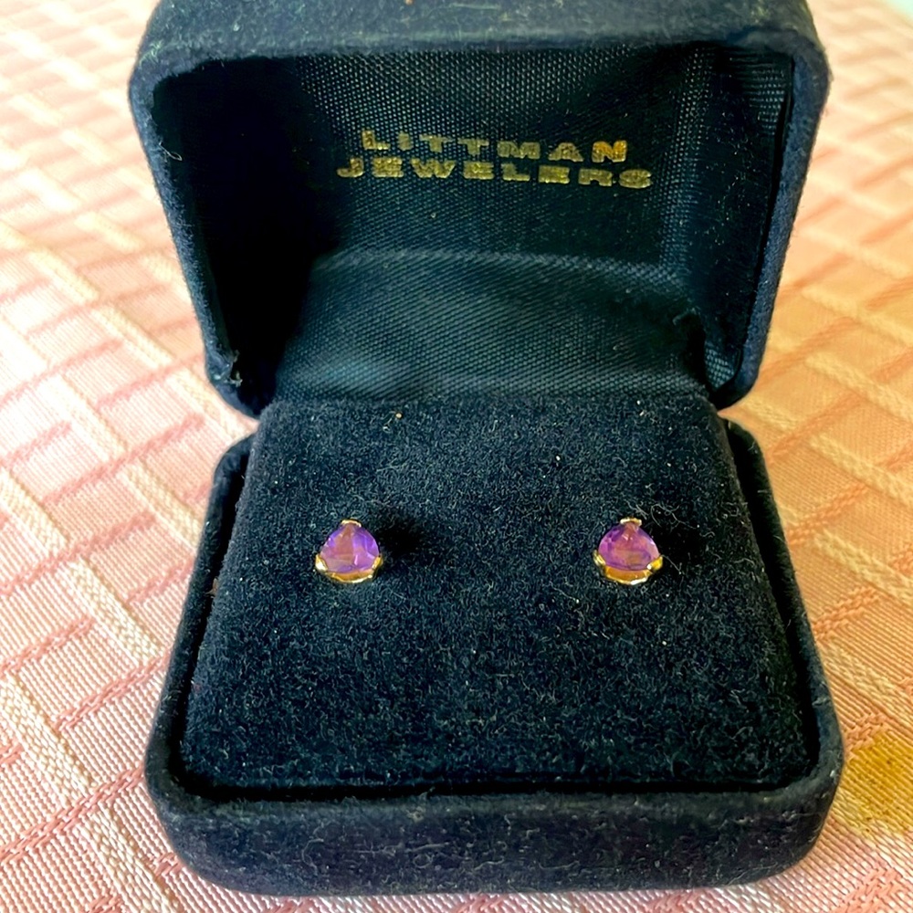 14 k gold amethyst earrings NIB